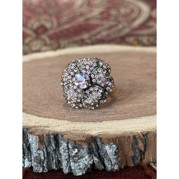 Flower Statement Ring Cocktail Costume Jewelry Light Pink‎ Sz 8 - Picture 2 of 8